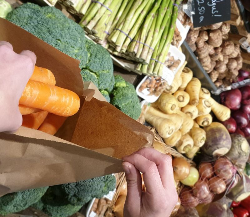 The Farm Retail Association is encouraging the public to shop locally to help reduce plastic reliance