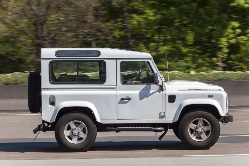 The last three of the registration of the stolen Land Rover are KMU (Stock photo)