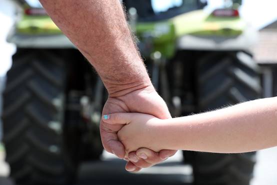 Farmers are to spread the word about child safety on-farm