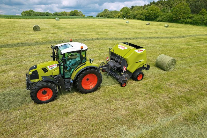 The Rollant 520 produces bales with a diameter of 1.25 m and width of 1.20 m