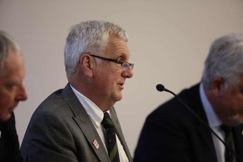 The Farmers' Union of Wales president Glyn Roberts advocates withdrawing Article 50 in order to return to a 'sensible negotiation' timetable