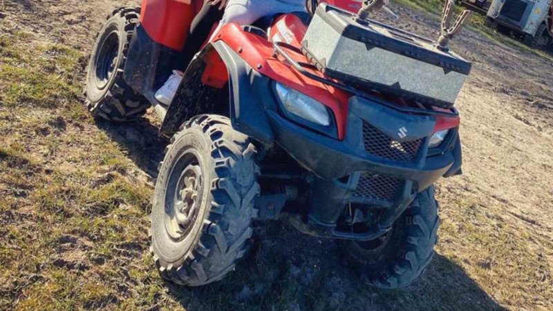 A red 500cc Suzuki King Quad bike was stolen by the thieves (Photo: Wiltshire Police)