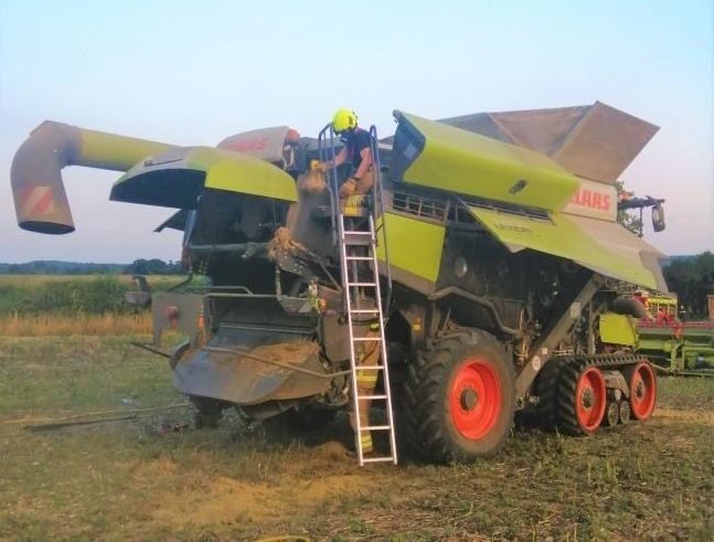 The farmer was praised by fire crews for doing 'exactly the right thing' in the situation (Photo: Oxfordshire Fire and Rescue Service)