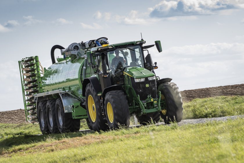 The 7R 330 model has set a new standard for tractors above 250hp