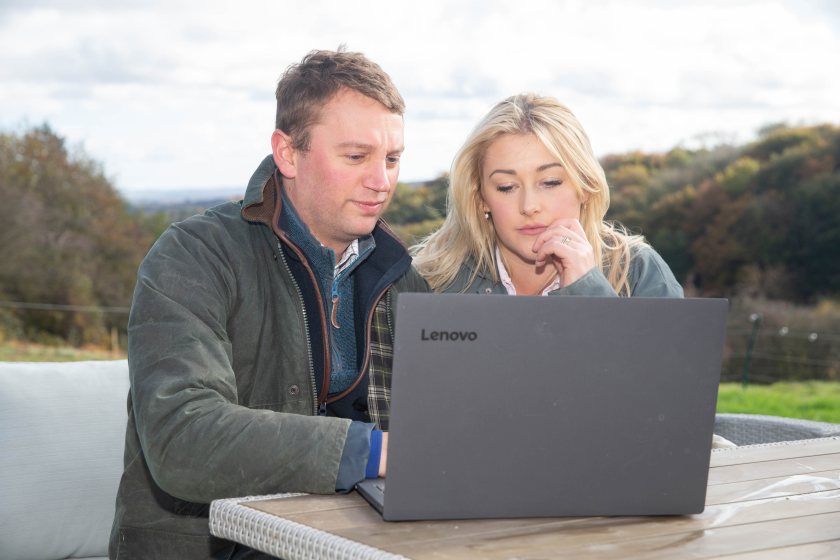 Farmers can access one-to-one counselling support from qualified professionals through a chat function