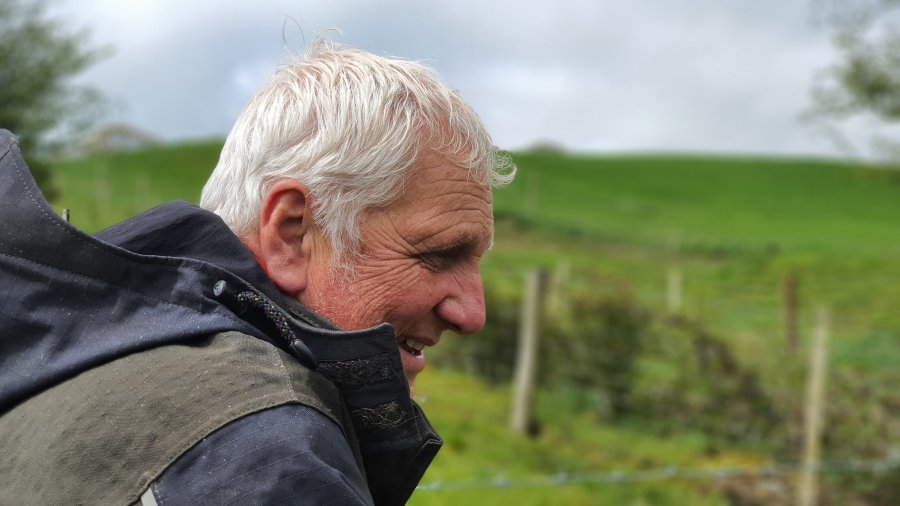 The Farmers' Union of Wales says many people with a mental illness still do not receive appropriate treatment