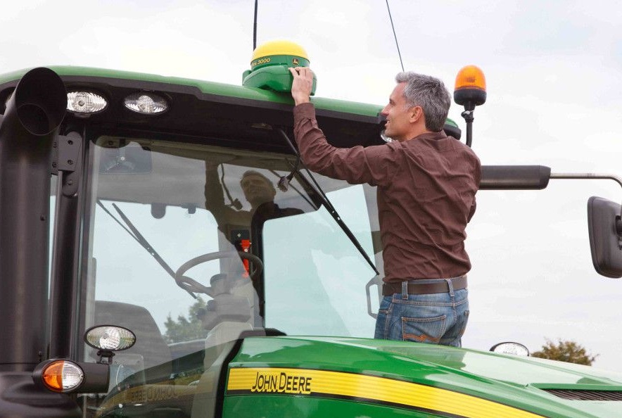 Four tractors equipped with GPS navigation systems were targeted by Mantas Dvareckas