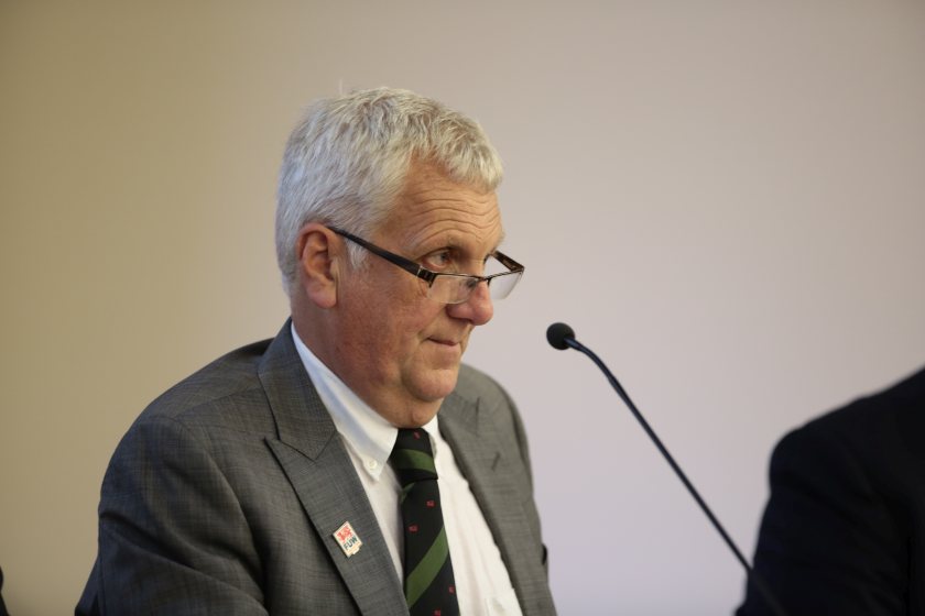 FUW President Glyn Roberts said the government's border check delays were a 'global disgrace' and a 'national embarrassment'