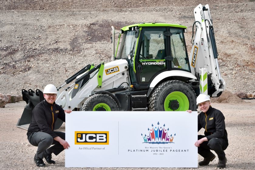 Milestone JCB machines spanning the Queen’s 70-year reign will be taking part in the Platinum Jubilee Pageant