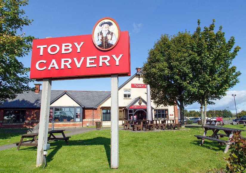 Pub carvery chain Toby Carvery has stopped serving lamb on Sundays, blaming ongoing stock issues for the decision