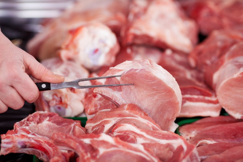 From January to June, more than half of the 108,294 tonnes of pig meat exported to non-EU countries was imported by China