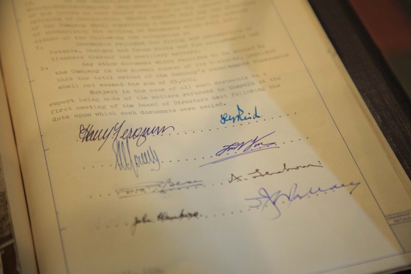 One of the most important lots is the final signature written by Harry Ferguson, dated 6 April 1954