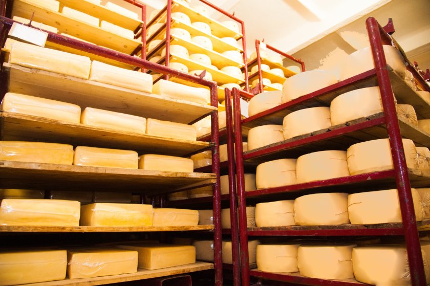 The FSA and UKHSA warned of the possible presence of E-coli in various Mrs Kirkham’s Lancashire Cheese