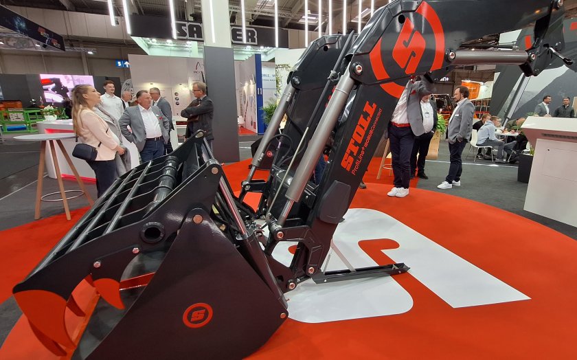 The new STOLL ISObus front loader will make its UK debut at the upcoming LAMMA machinery event