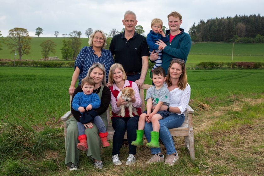 Their '100 for One' challenge through the Kintyre Way aims to honour a farmer's legacy while raising funds for RSABI