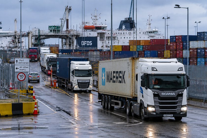 British farmers exposed by food tariff cuts, NFU warns
