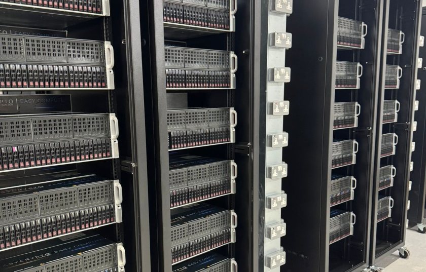 Farm-based servers can earn income from commercial computing work and cryptocurrency networks such as Bittensor