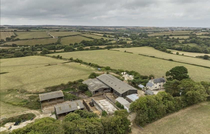No.7 Trerice Holdings near Newquay includes around 147 acres and a three-bedroom farmhouse
