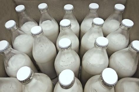 Eight in 10 back extending free school milk in boost for UK dairy sector