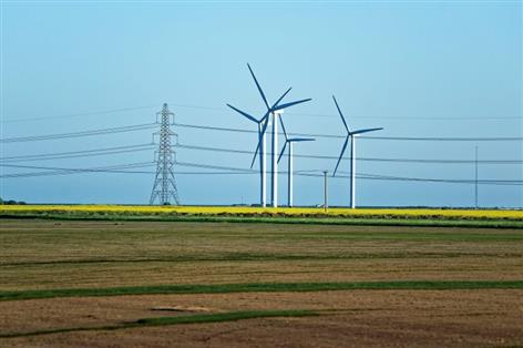 Farmers set to bypass planning rules for on-farm wind turbines