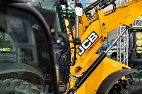 New JCB online system puts parts ordering at operators' fingertips