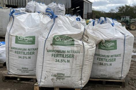 Fertiliser supply fears grow as cashflow and global risks mount