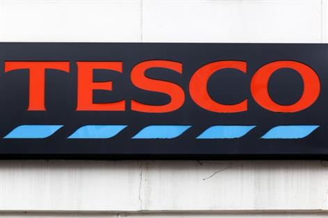 Tesco turns surplus food into livestock feed in UK first