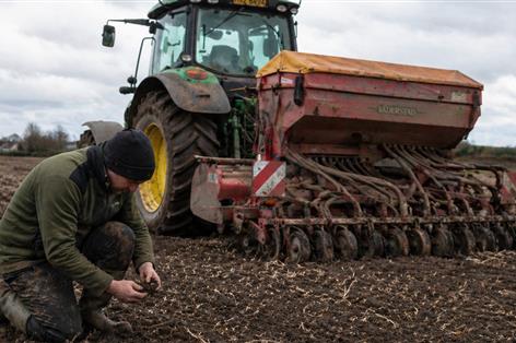 Union warns food supply at risk as costs surge and retailers lag