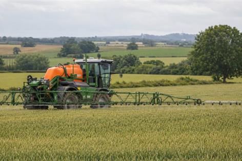 Green campaigners urge ban on pre-harvest glyphosate use