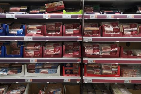Government told to replace 'farm fresh' claims with clear welfare labels